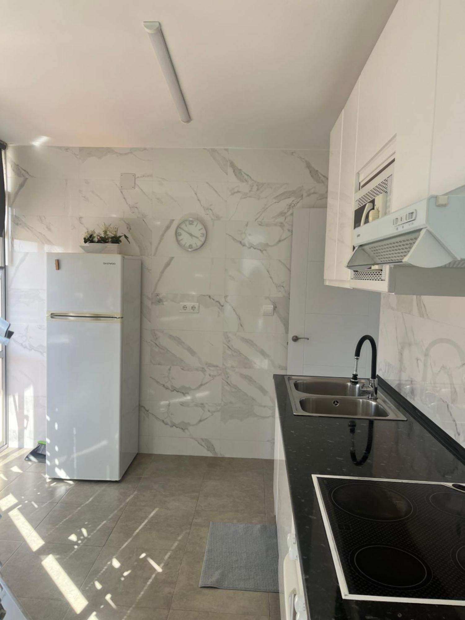 Apartamento Luxury En Фуэнхирола Экстерьер фото